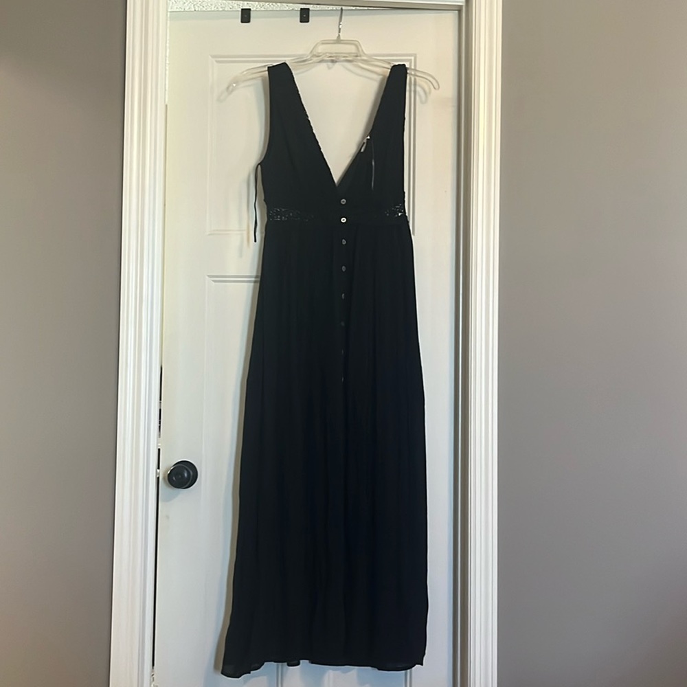 Womens Black maxi dress- size Medium